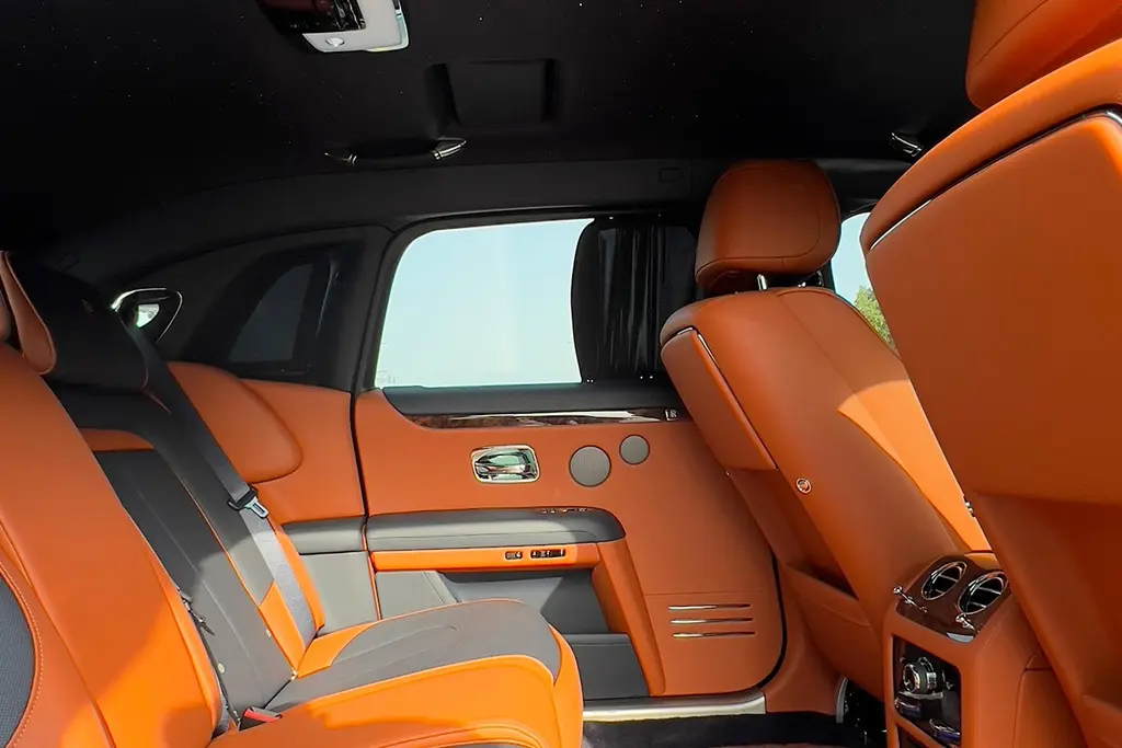 Rolls Royce Ghost (2).webp