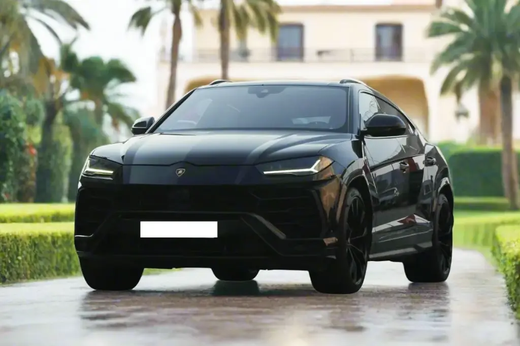 Lamborghini Urus Rental Dubai ( Black )